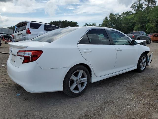 Седаны TOYOTA CAMRY 2012 Белы