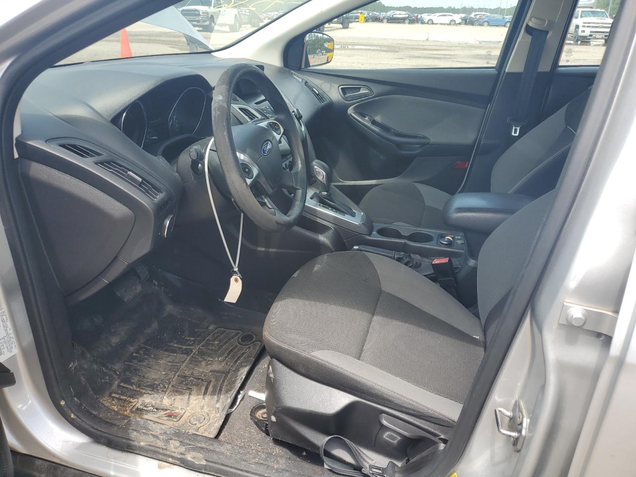 2012 Ford Focus Se VIN: 1FAHP3F23CL387256 Lot: 62645865