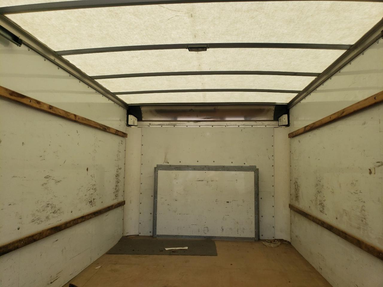 2022 Ford Econoline E350 Super Duty Cutaway Van VIN: 1FDWE3FNXNDC03635 Lot: 61060505
