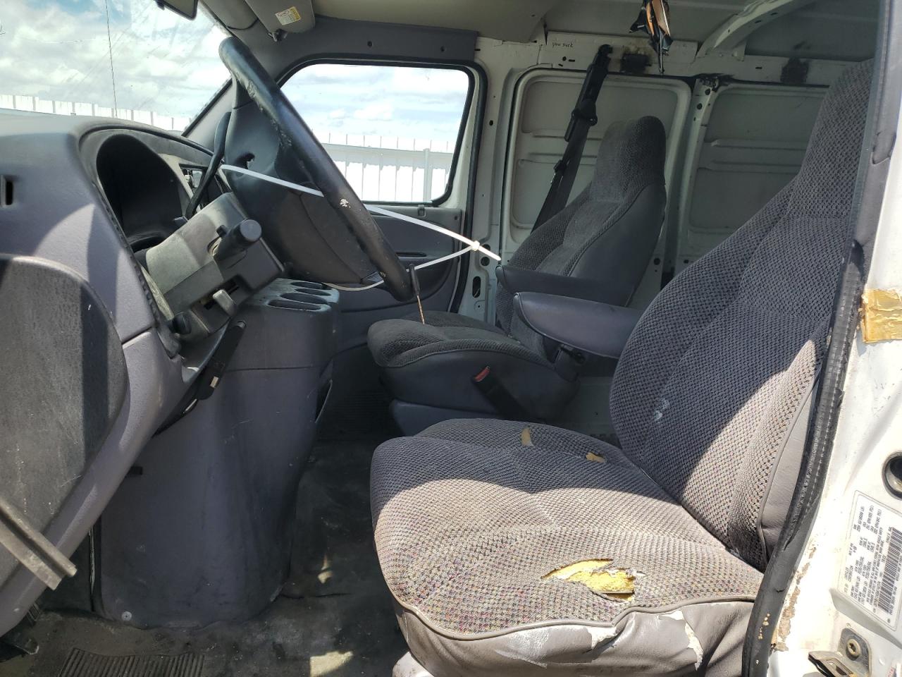 1998 Dodge Ram Van B1500 VIN: 2B7HB11X6WK142374 Lot: 59325885