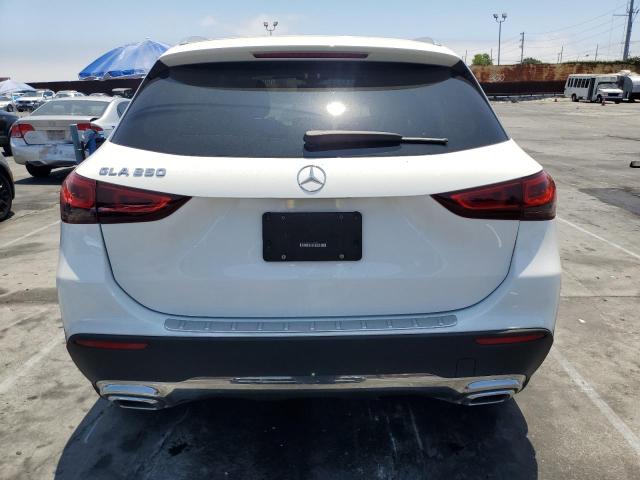  MERCEDES-BENZ GLA-CLASS 2021 Белы