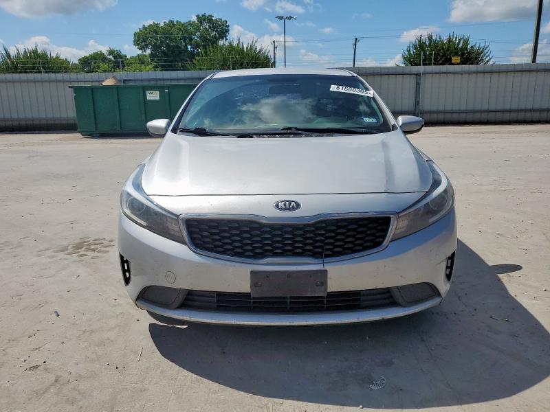  KIA FORTE 2018 Серебристый