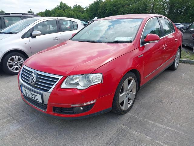 2010 VOLKSWAGEN PASSAT