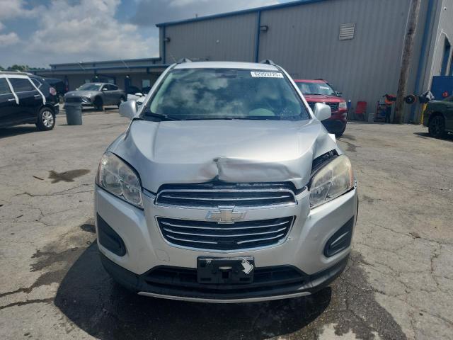  CHEVROLET TRAX 2015 Srebrny