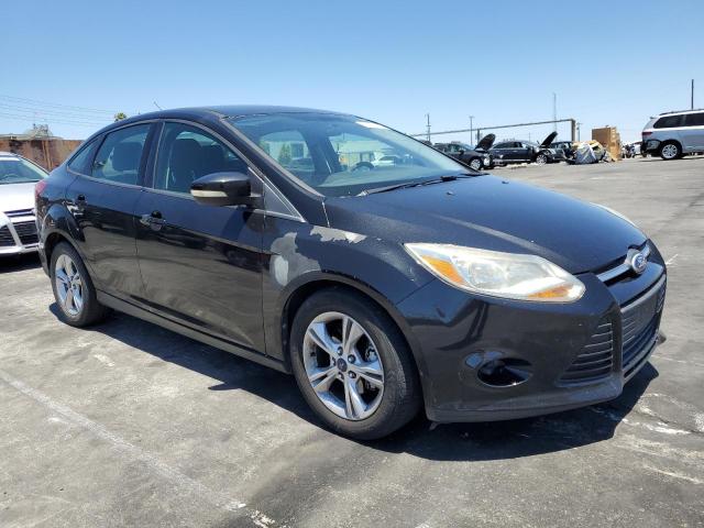 Sedans FORD FOCUS 2013 Czarny