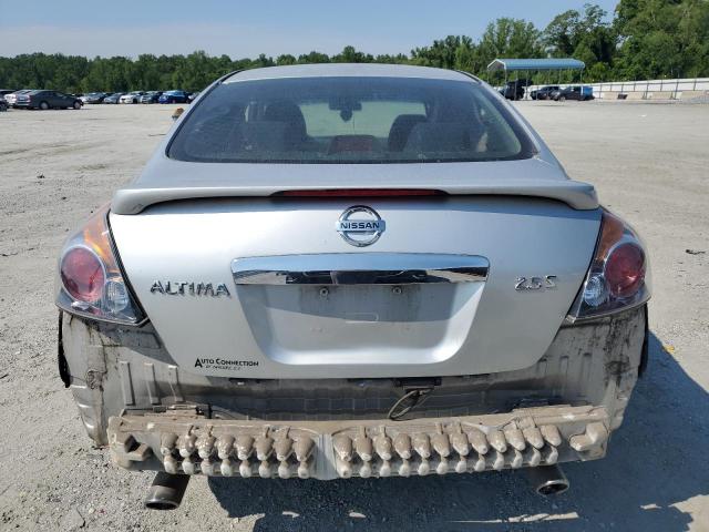 Sedans NISSAN ALTIMA 2012 Srebrny