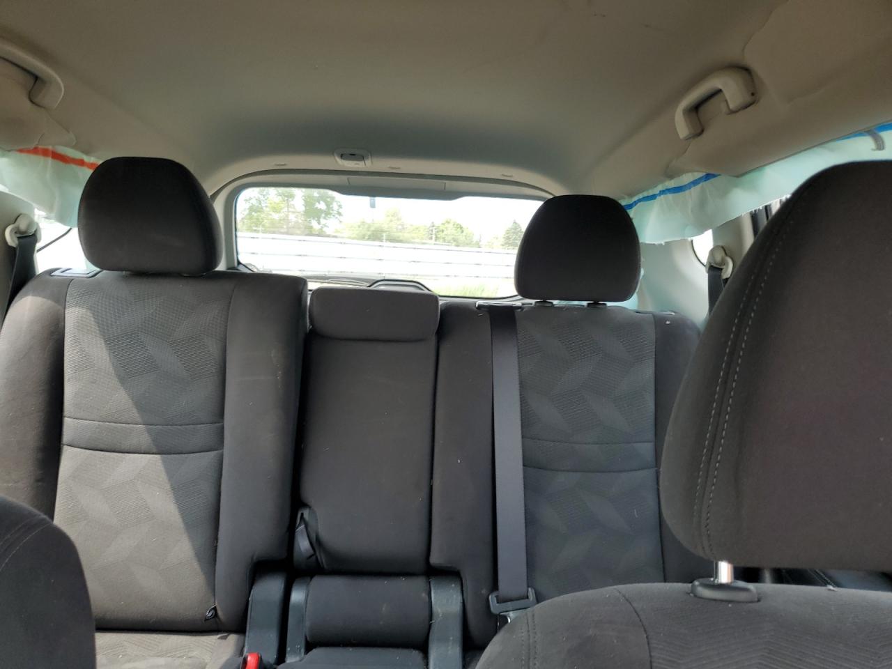 KNMAT2MV7GP600190 NISSAN ROGUE 2016