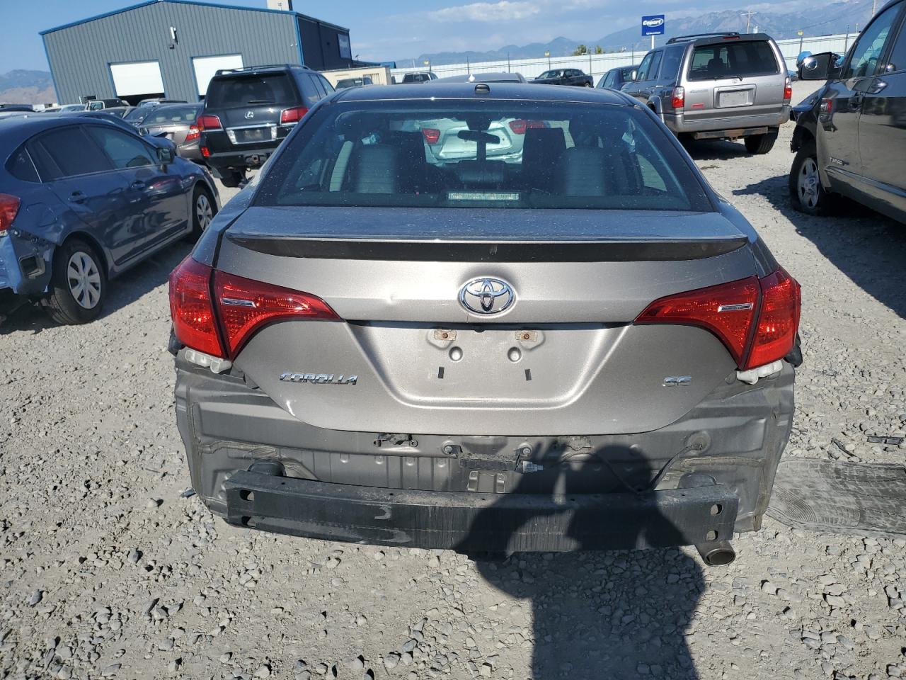 2017 Toyota Corolla L VIN: 5YFBURHE5HP591218 Lot: 62511535
