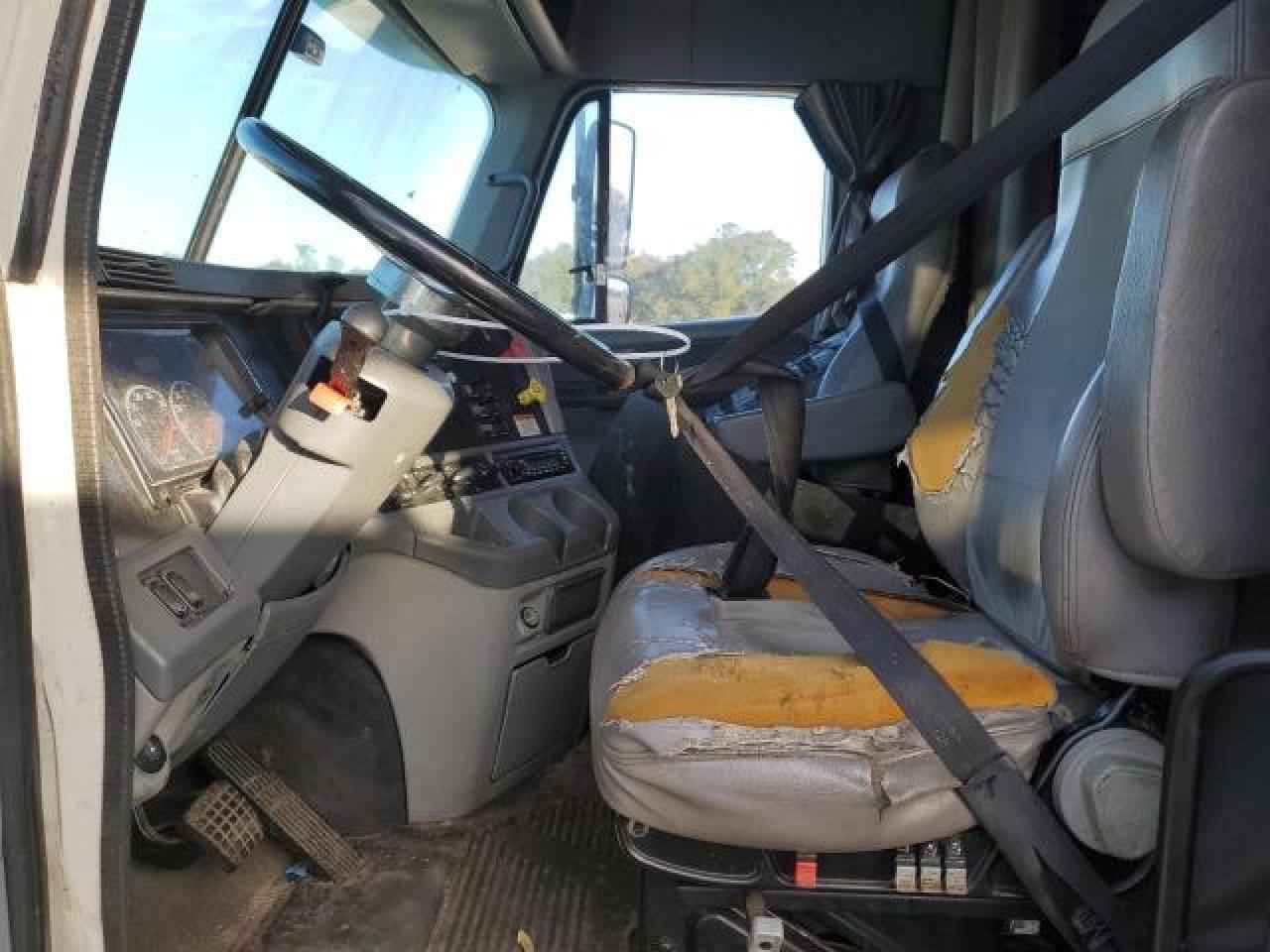FREIGHTLINER ALL OTHER 2007 VIN 1FUJA6CV87LW59148 photo 5
