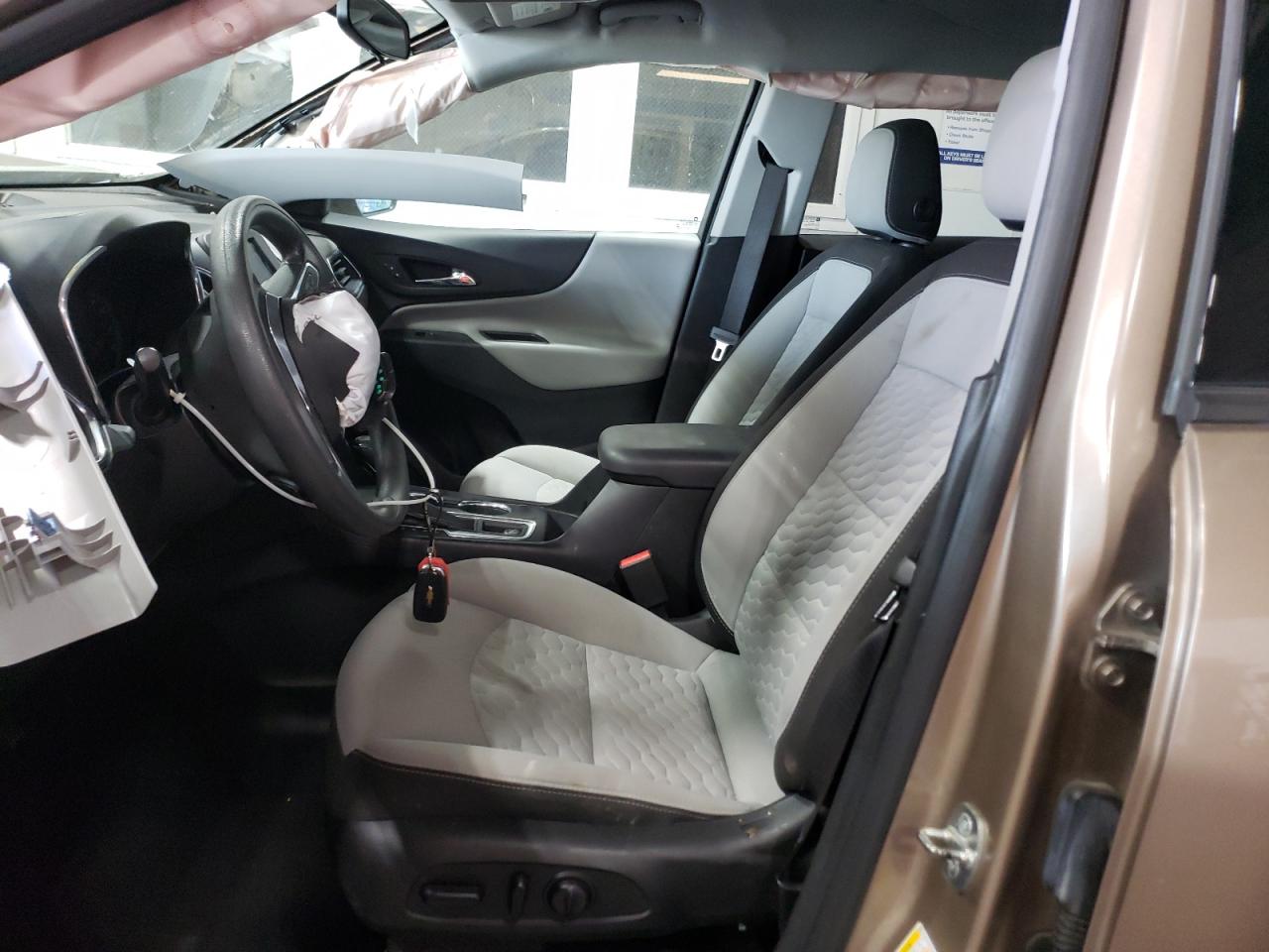 2GNAXHEV4K6220200 CHEVROLET EQUINOX 2019