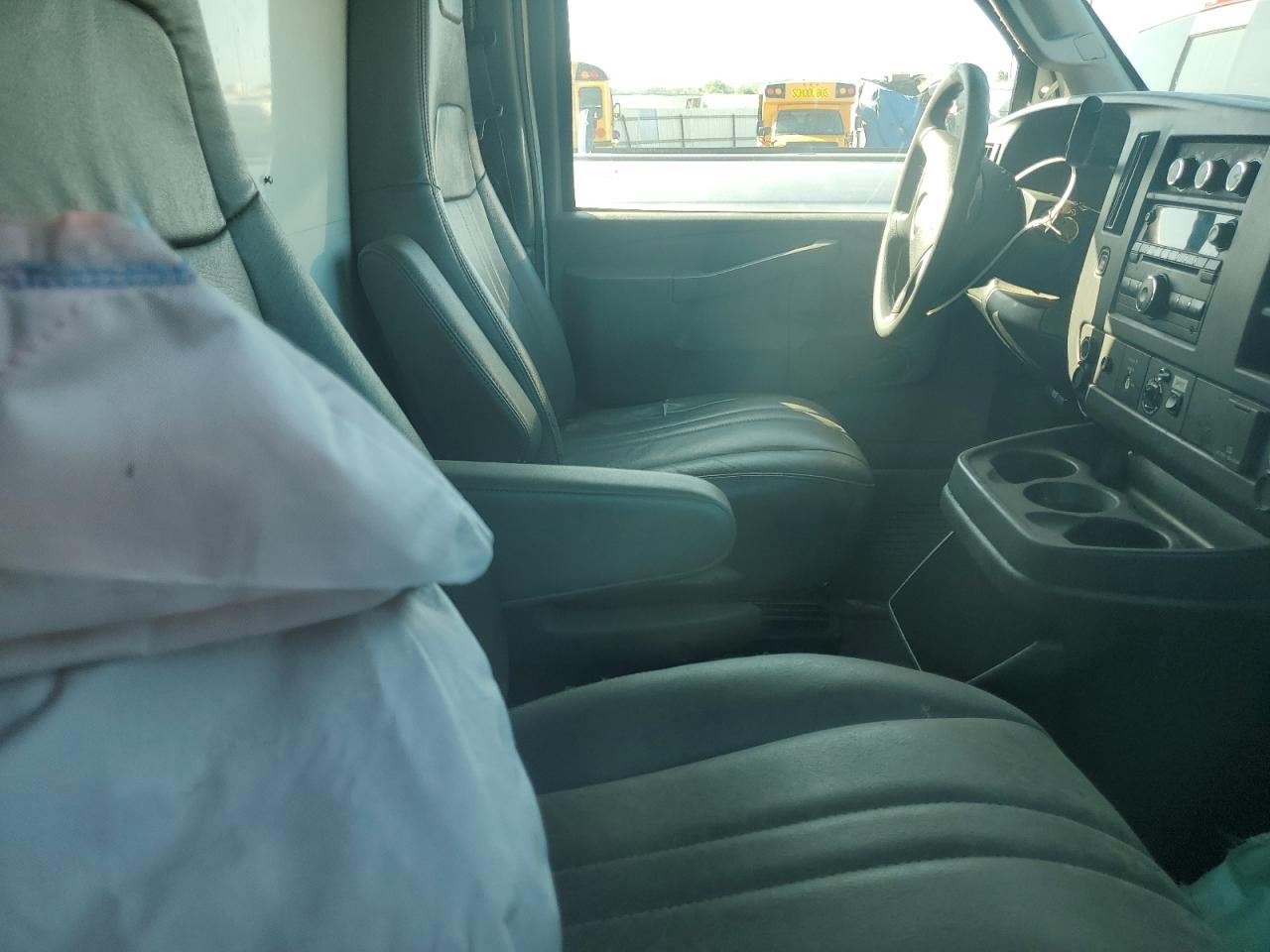 1GB0GRFP6J1332870 CHEVROLET EXPRESS 2018