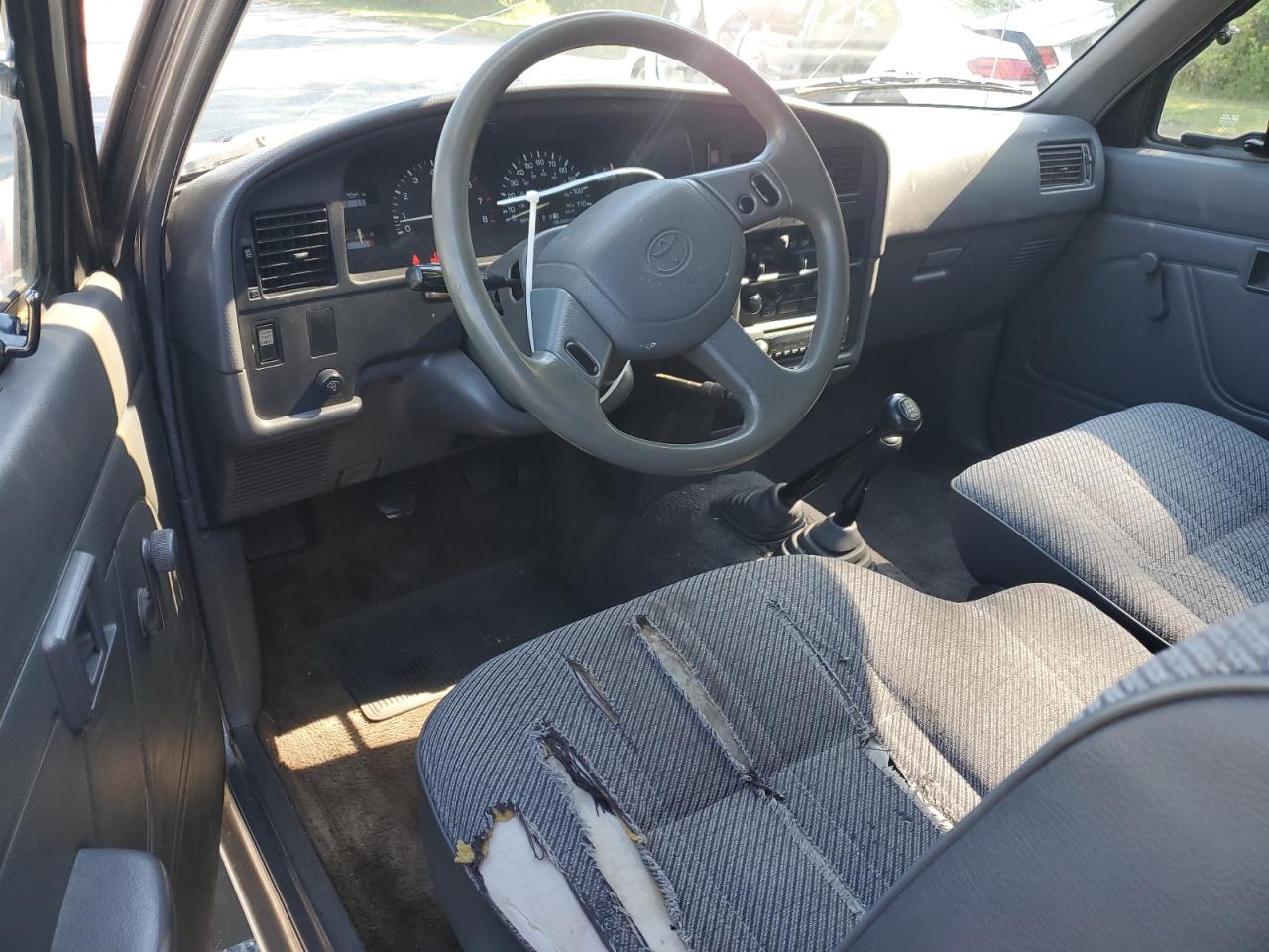 1993 Toyota Pickup 1/2 Ton Extra Long Wheelbase Dx VIN: JT4VN13D2P5122724 Lot: 63139785