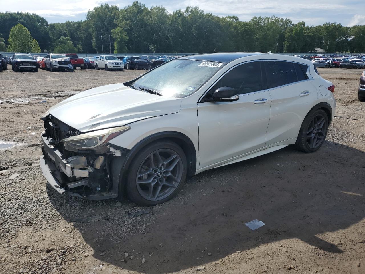 2018 Infiniti Qx30 Base