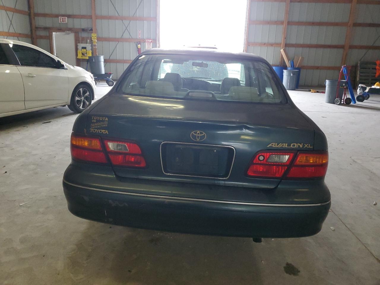 1998 Toyota Avalon Xl VIN: 4T1BF18B6WU216743 Lot: 59841545