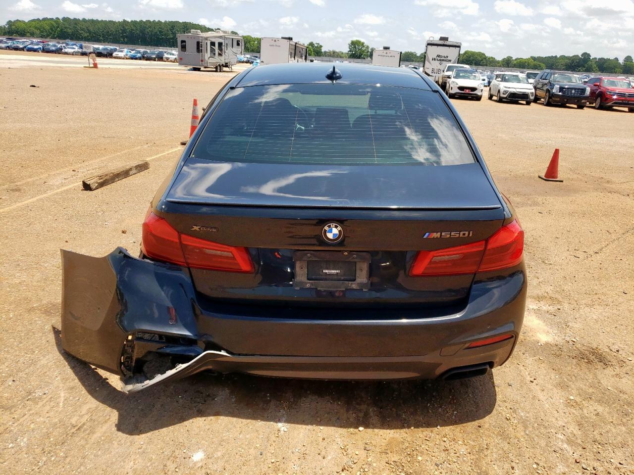2018 BMW M550Xi VIN: WBAJB9C54JB286450 Lot: 61232125