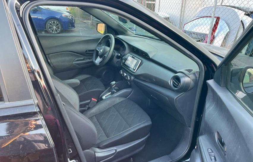 NISSAN KICKS 2018 Czarny