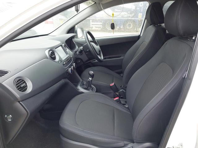 2020 HYUNDAI I10 PLAY