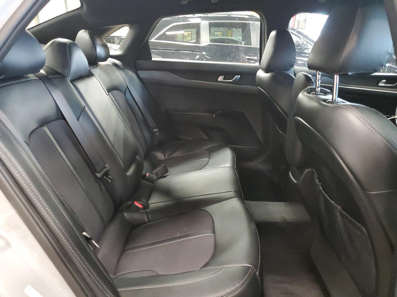 KIA K5 2022 VIN 5XXG64J26NG165772 photo 10