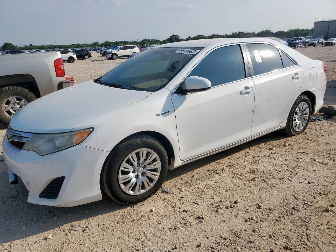 2013 Toyota Camry Hybrid за продажба в San Antonio, TX - Front End