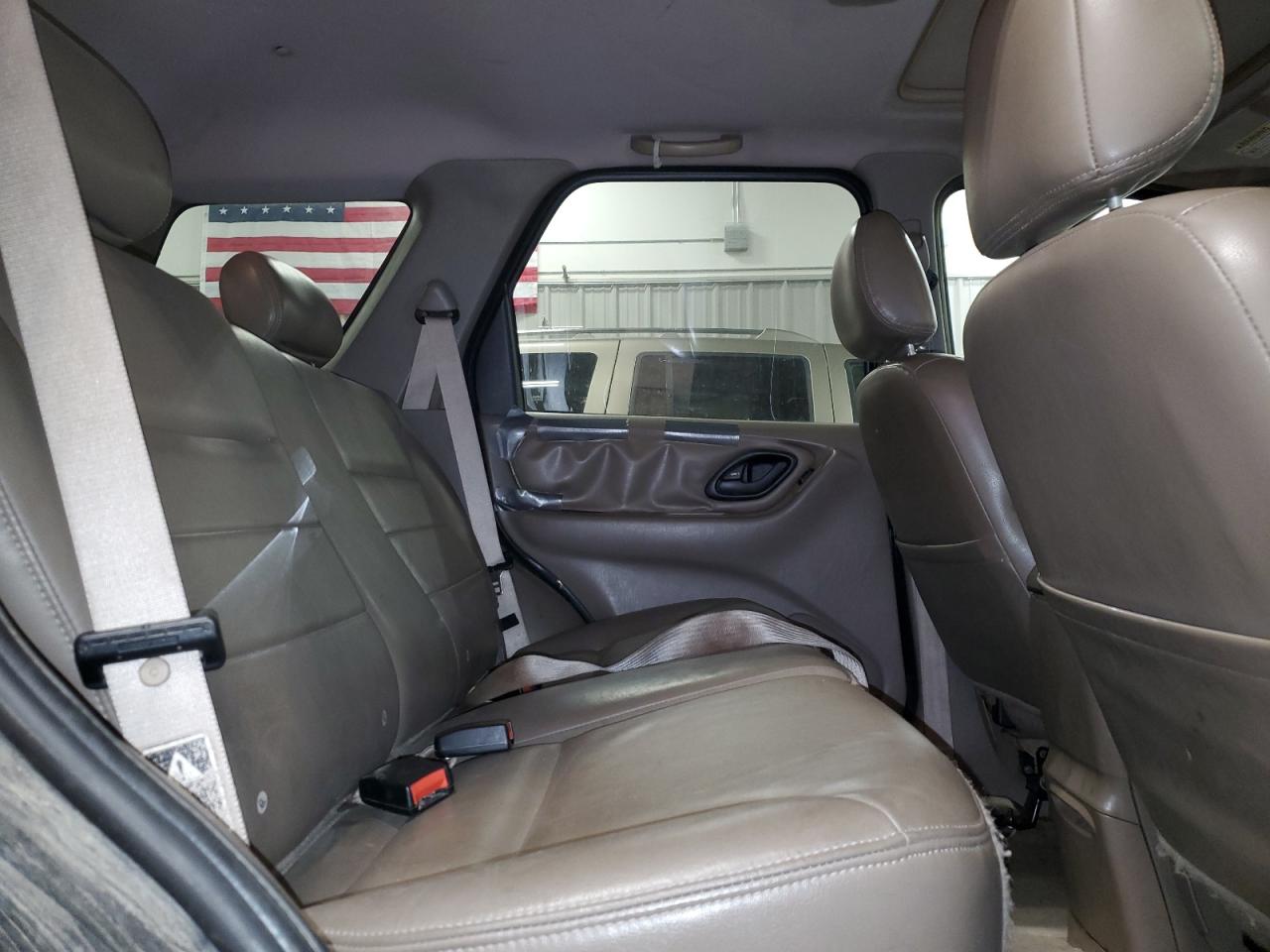 2002 Ford Escape Xlt VIN: 1FMCU04122KD33937 Lot: 63119335