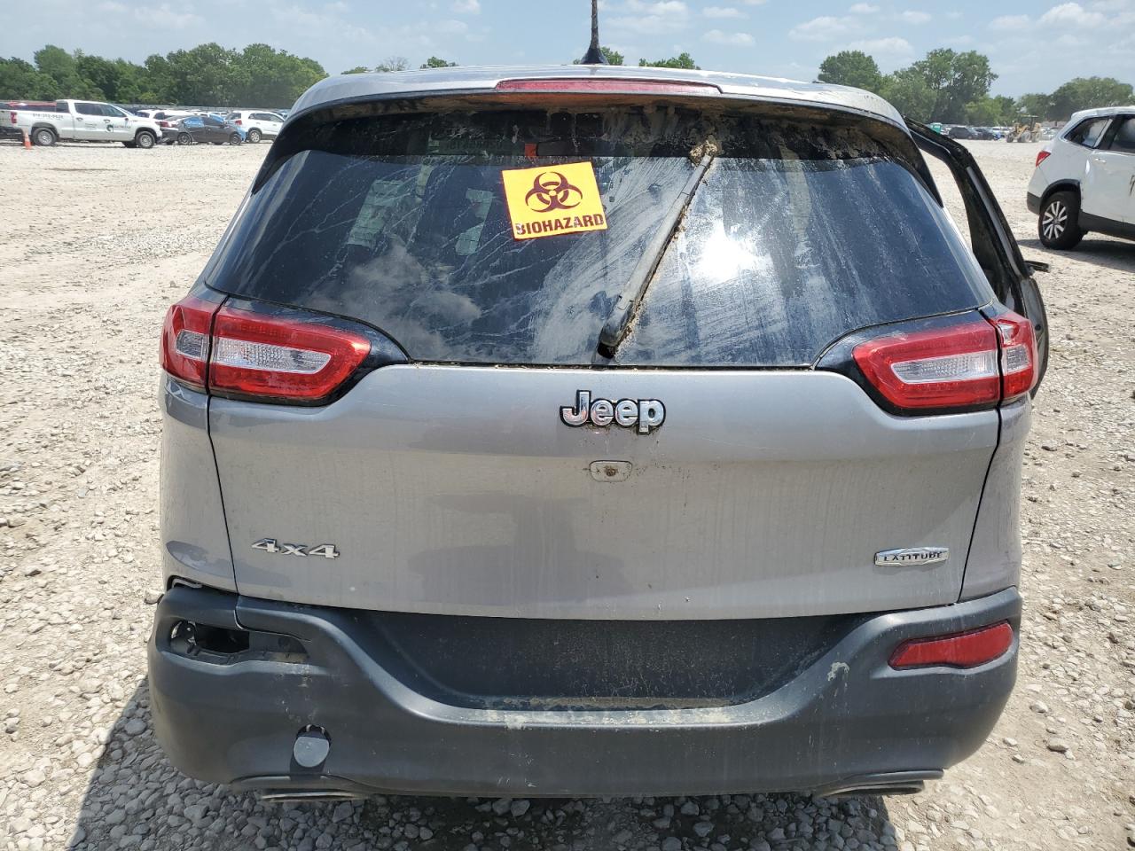2016 Jeep Cherokee Latitude VIN: 1C4PJMCSXGW197721 Lot: 62085515