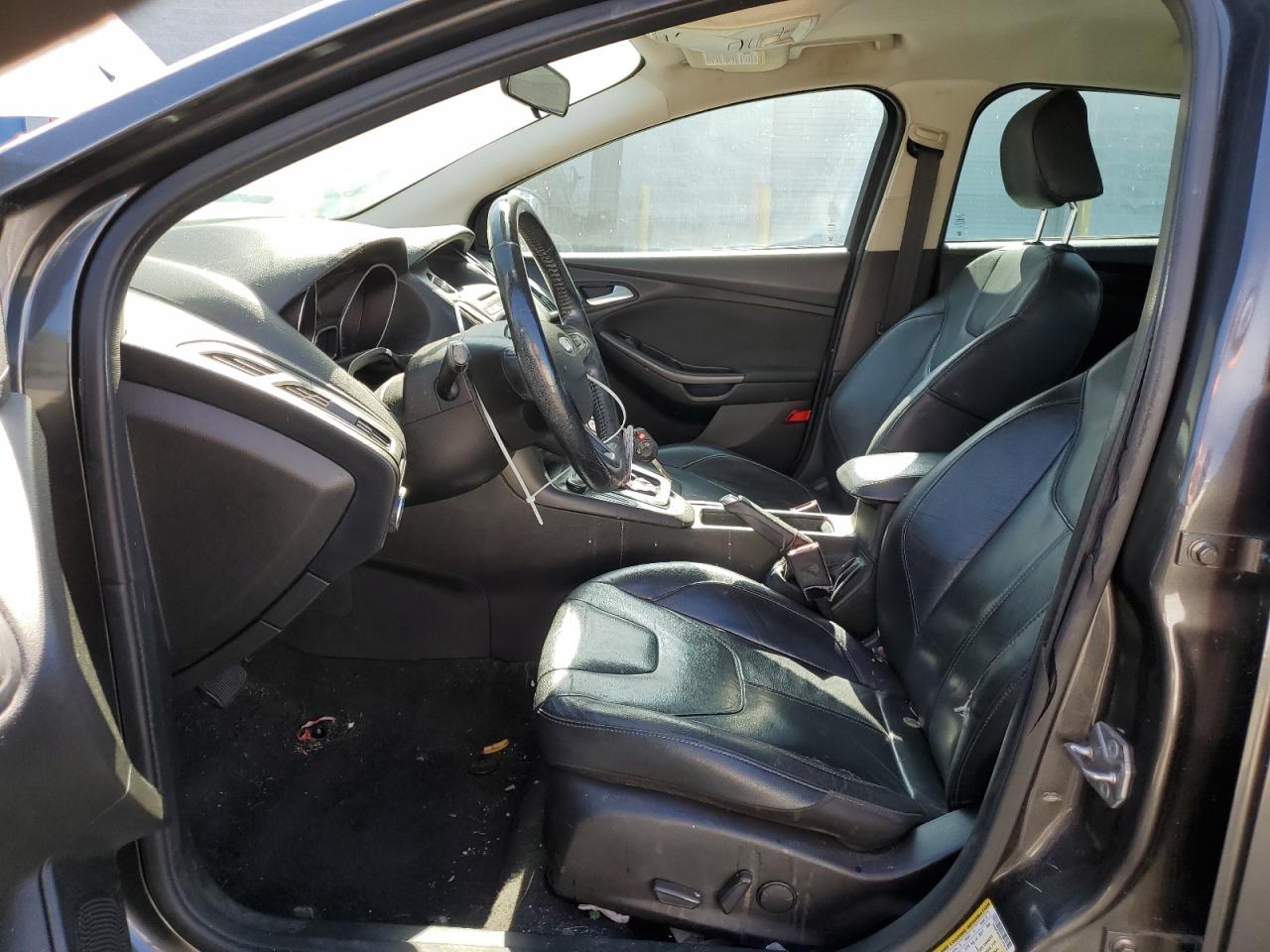 2015 Ford Focus Se VIN: 1FADP3K2XFL375176 Lot: 62776425