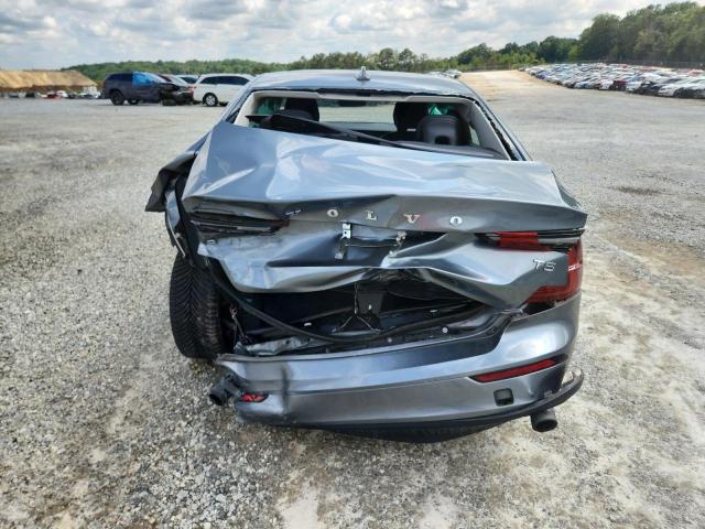  VOLVO S60 2020 Серебристый