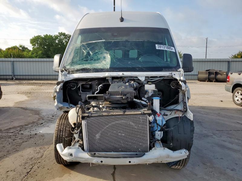  MERCEDES-BENZ SPRINTER 2024 Biały