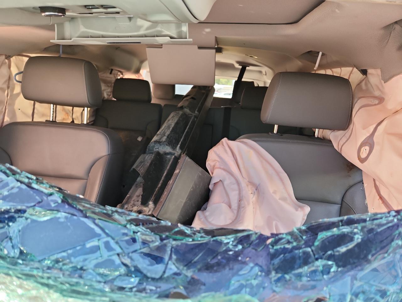 1GNSKHKC8KR356355 CHEVROLET SUBURBAN 2019