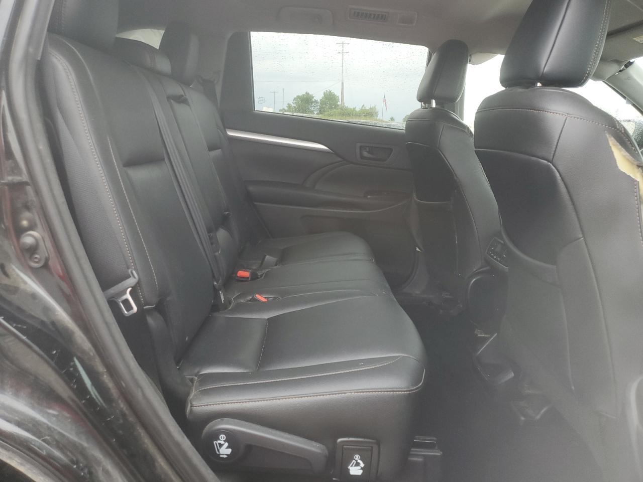 5TDBZRFH9HS461688 TOYOTA HIGHLANDER 2017