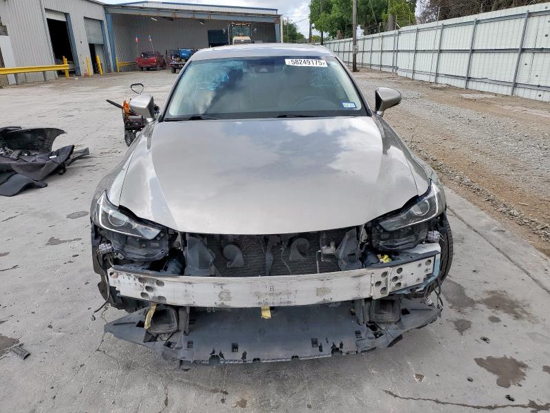  LEXUS IS 2018 tan