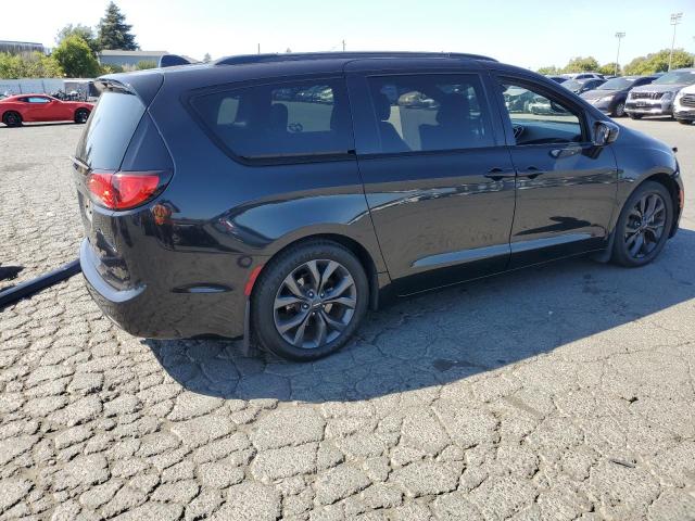  CHRYSLER PACIFICA 2018 Black