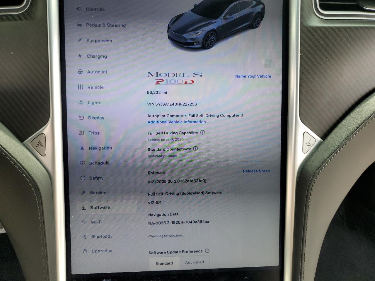 2017 Tesla Model S VIN: 5YJSA1E40HF227256 Lot: 62371615
