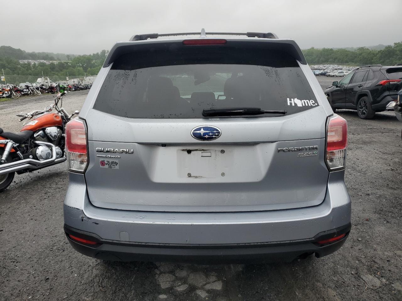 2017 Subaru Forester 2.5I Premium VIN: JF2SJAEC9HH805038 Lot: 61201495