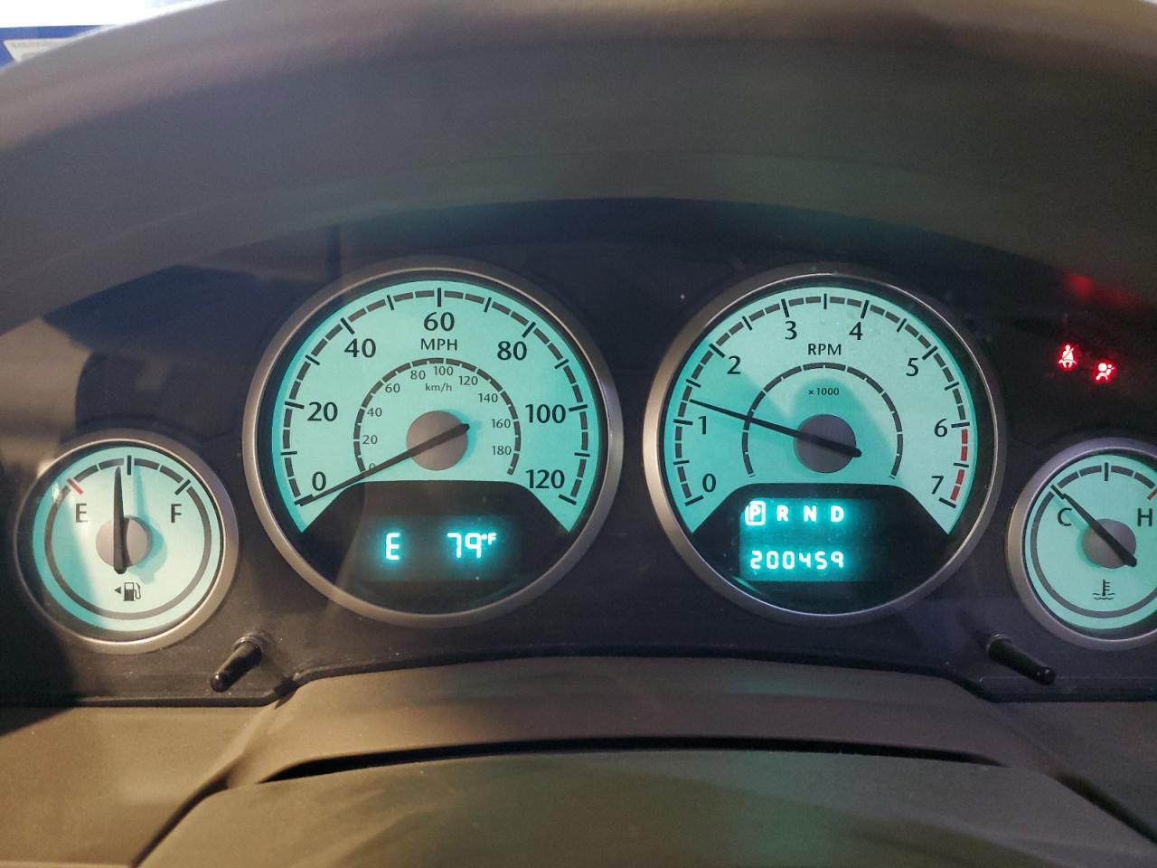 2A4RR5D17AR431823 2010 Chrysler Town & Country Touring