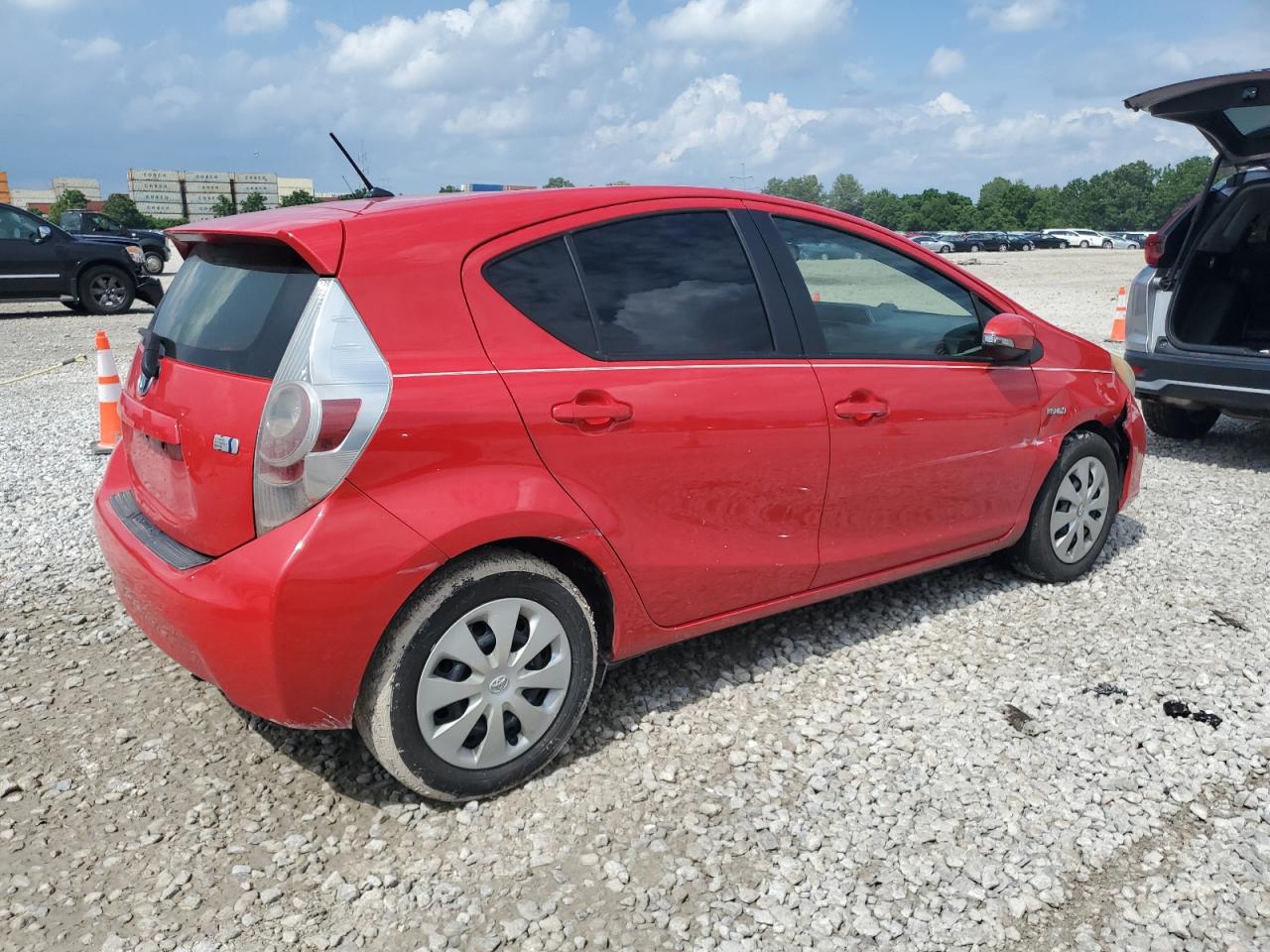 2013 Toyota Prius C VIN: JTDKDTB37D1051016 Lot: 62116845