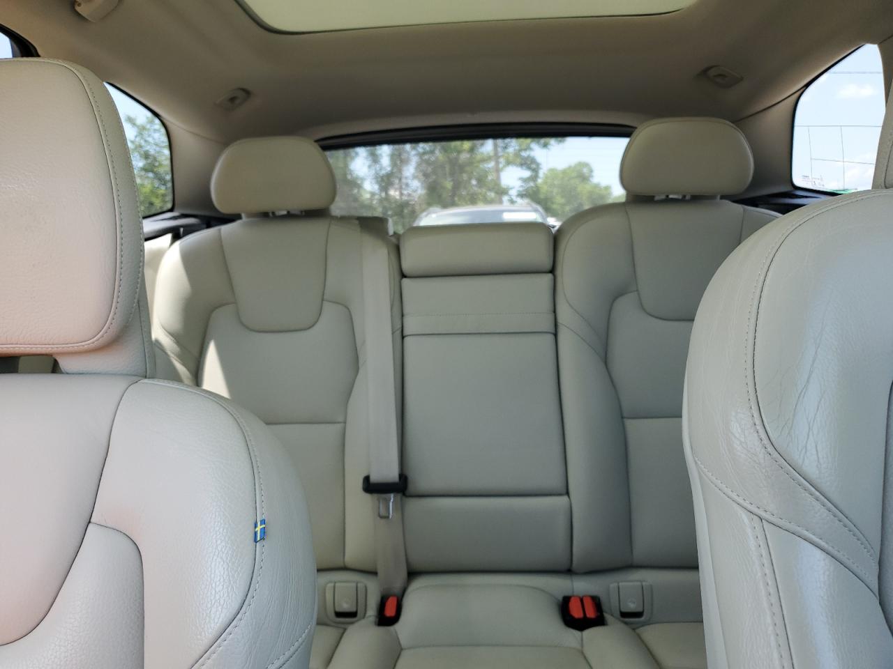 2019 Volvo Xc60 T5 VIN: LYV102RK5KB289516 Lot: 62600585