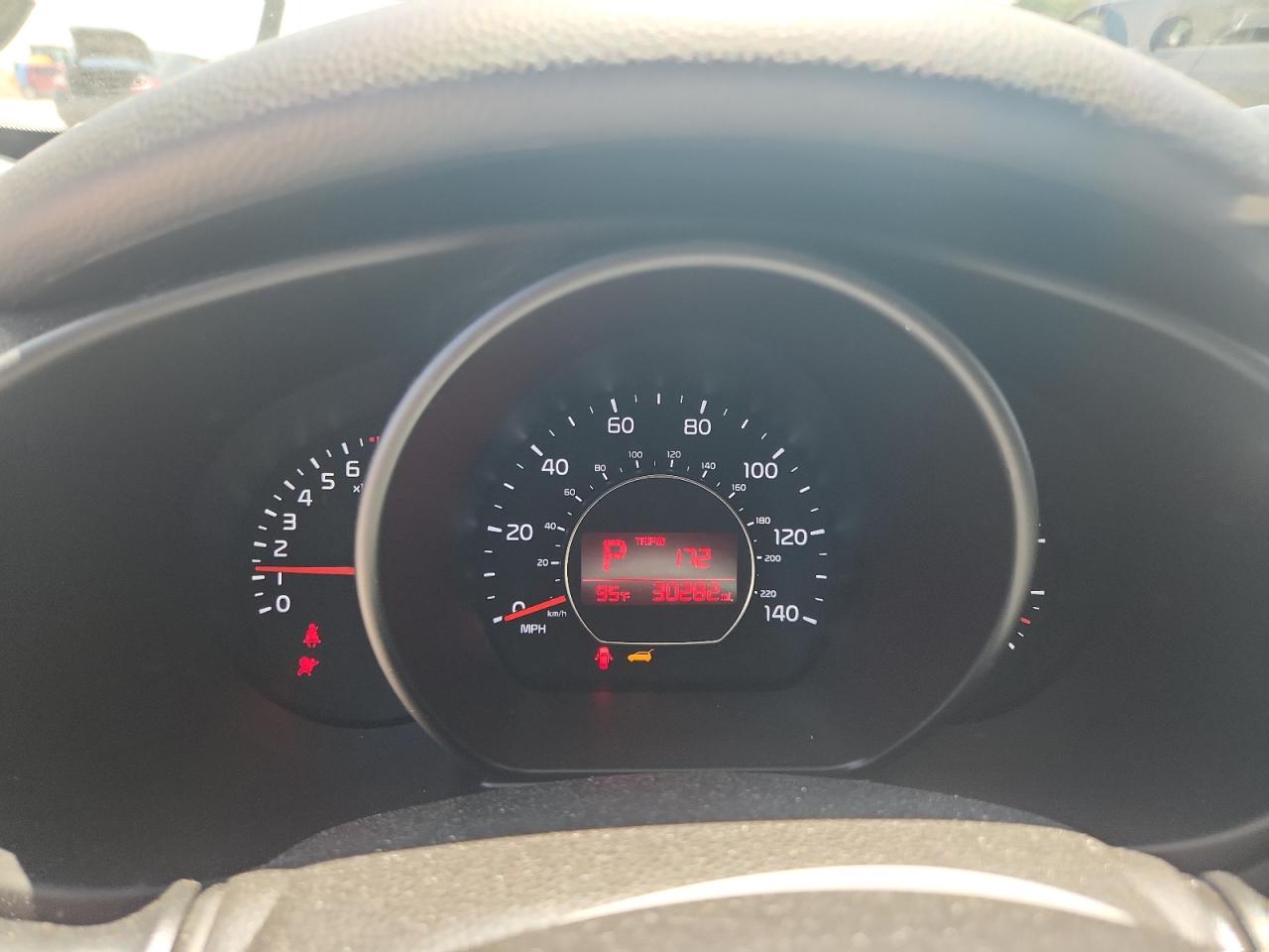 2016 Kia Soul VIN: KNDJN2A21G7363829 Lot: 62642935