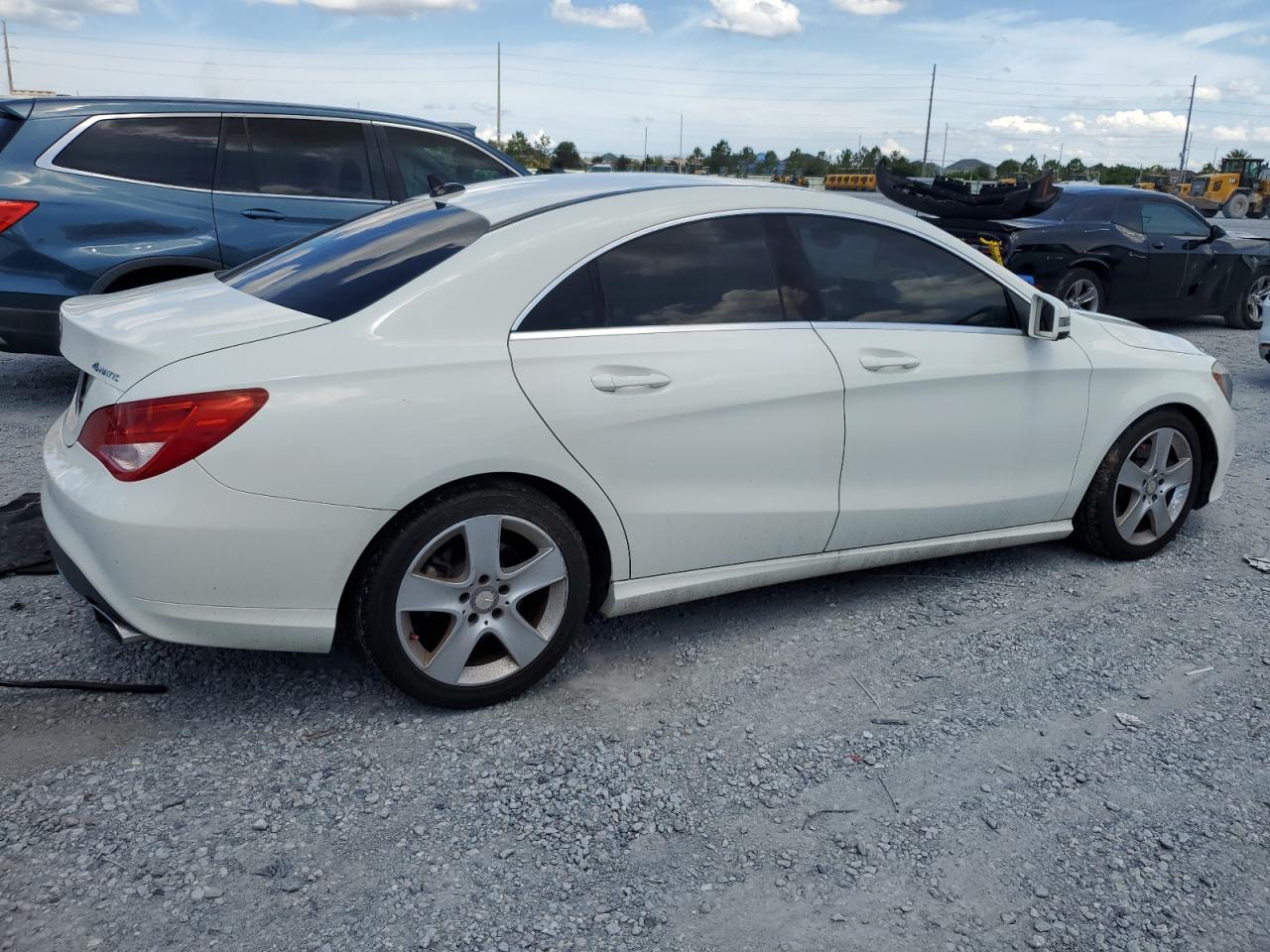 MERCEDES-BENZ CLA-CLASS 2016 VIN WDDSJ4GB5GN298195 zdjęcie 3