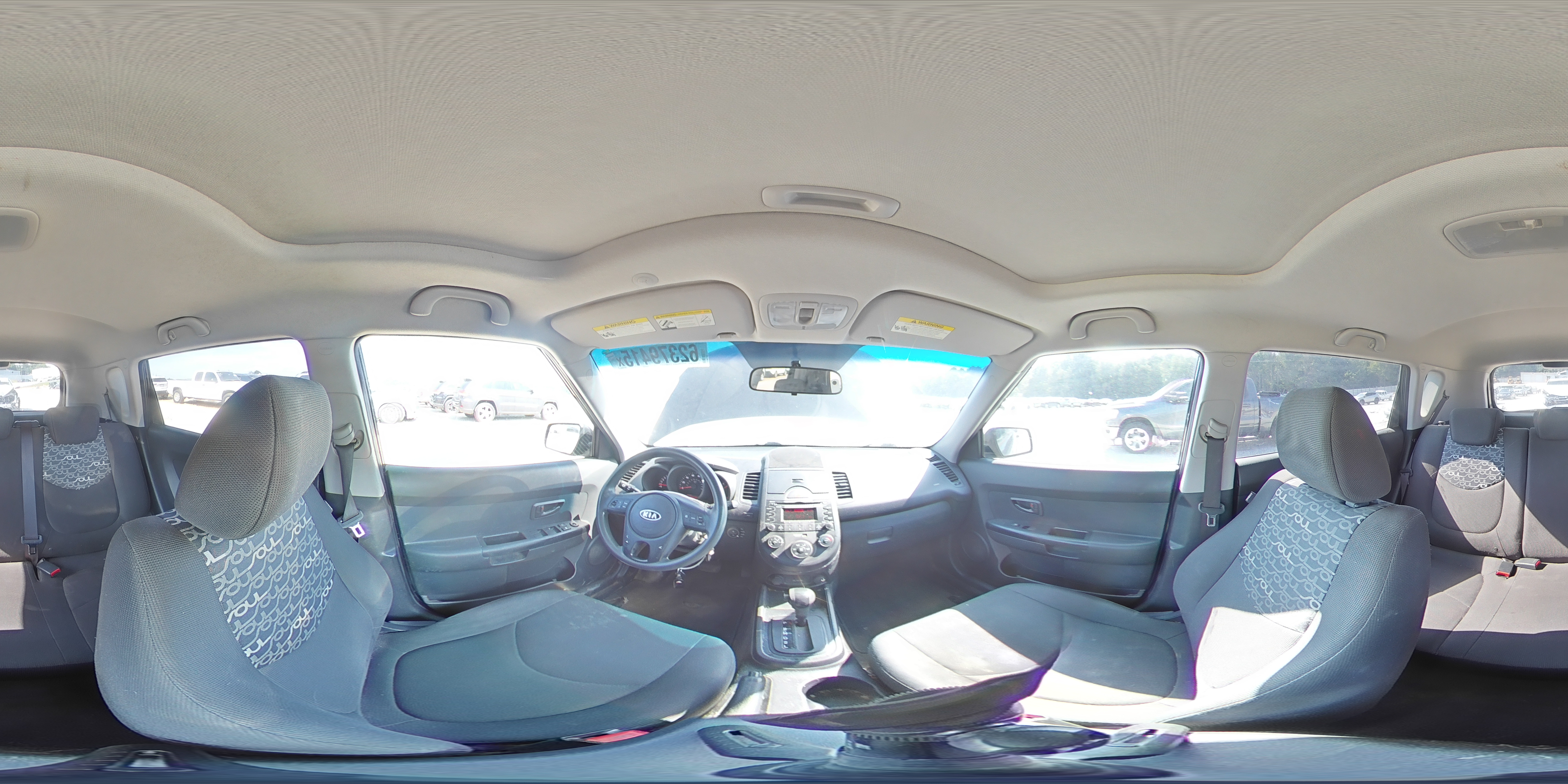 2010 Kia Soul + VIN: KNDJT2A27A7043718 Lot: 62379415