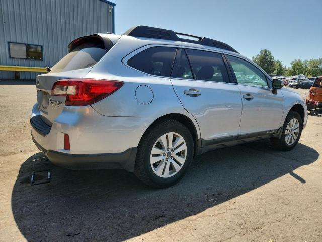  SUBARU OUTBACK 2017 Srebrny