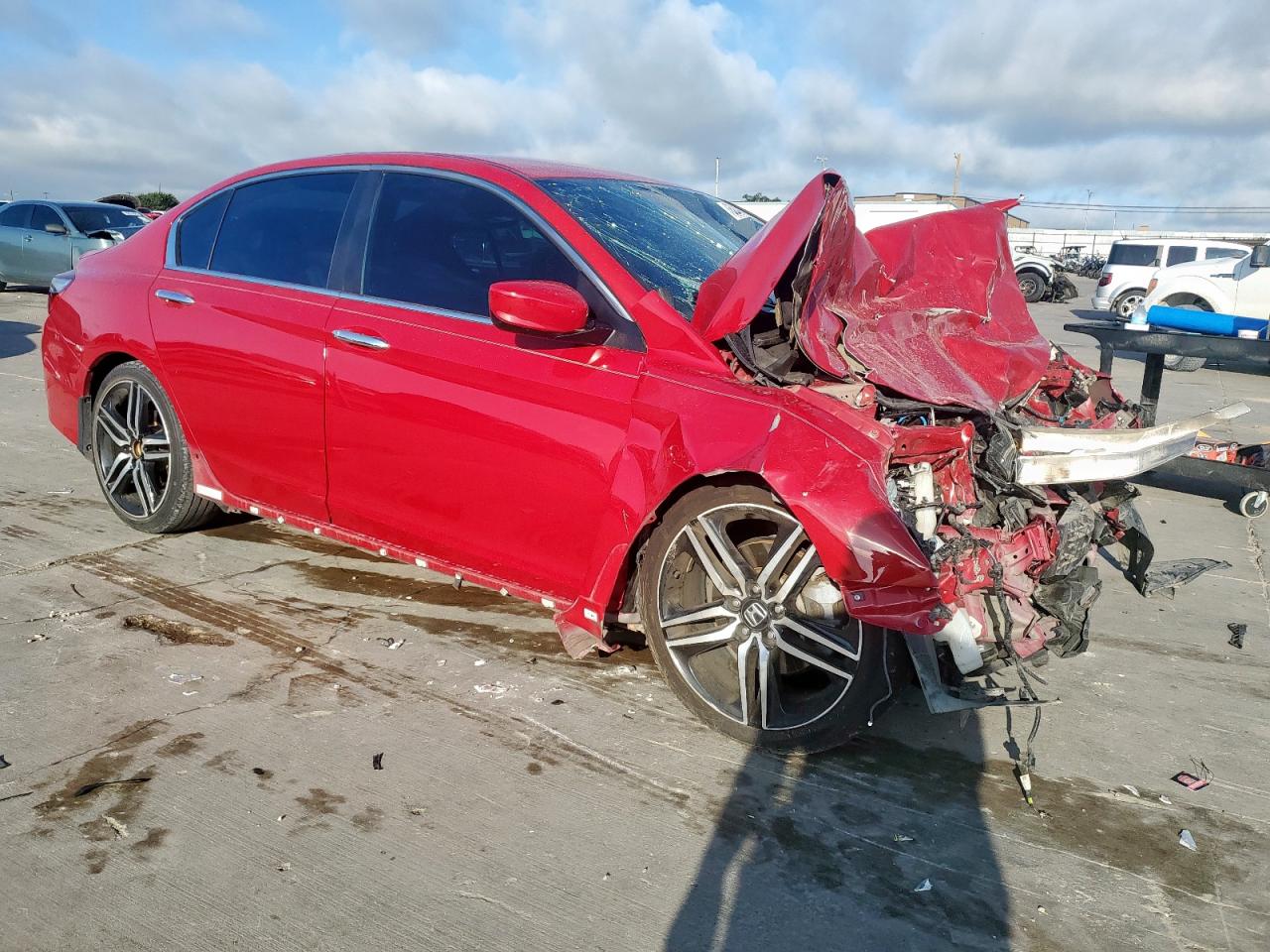 HONDA ACCORD 2017 VIN 1HGCR2F56HA191562 photo 4