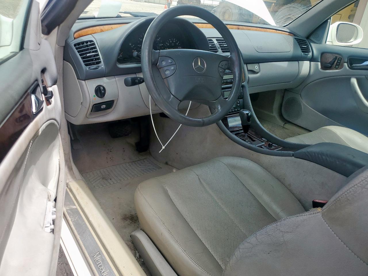 2003 Mercedes-Benz Clk 320 VIN: WDBLK65G13T136378 Lot: 61800755