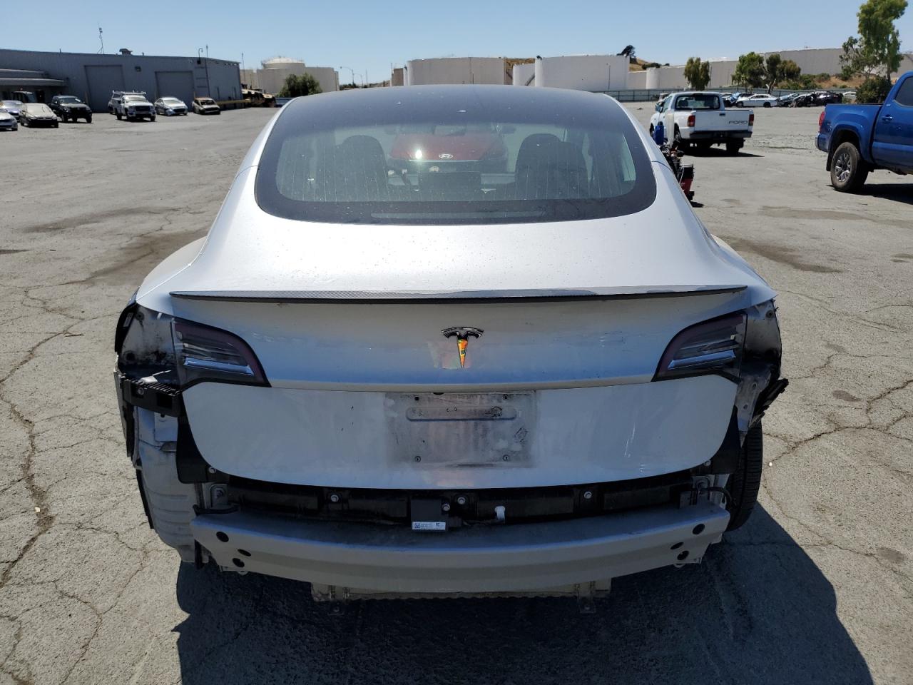 2018 Tesla Model 3 VIN: 5YJ3E1EB3JF072134 Lot: 63080615