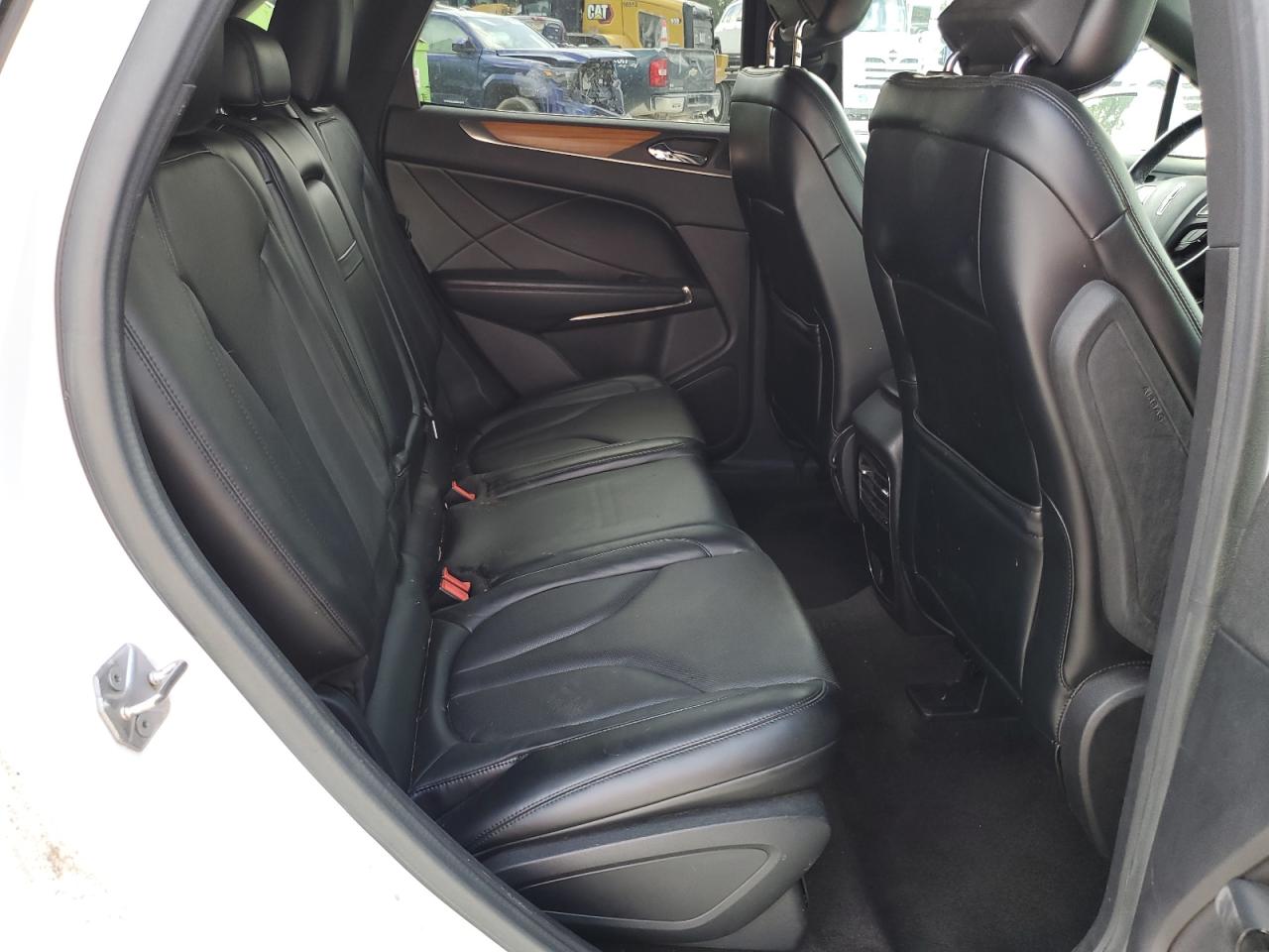 5lmcj1a9xfuj05362 5LMCJ1A9XFUJ05362 2015 Lincoln Mkc