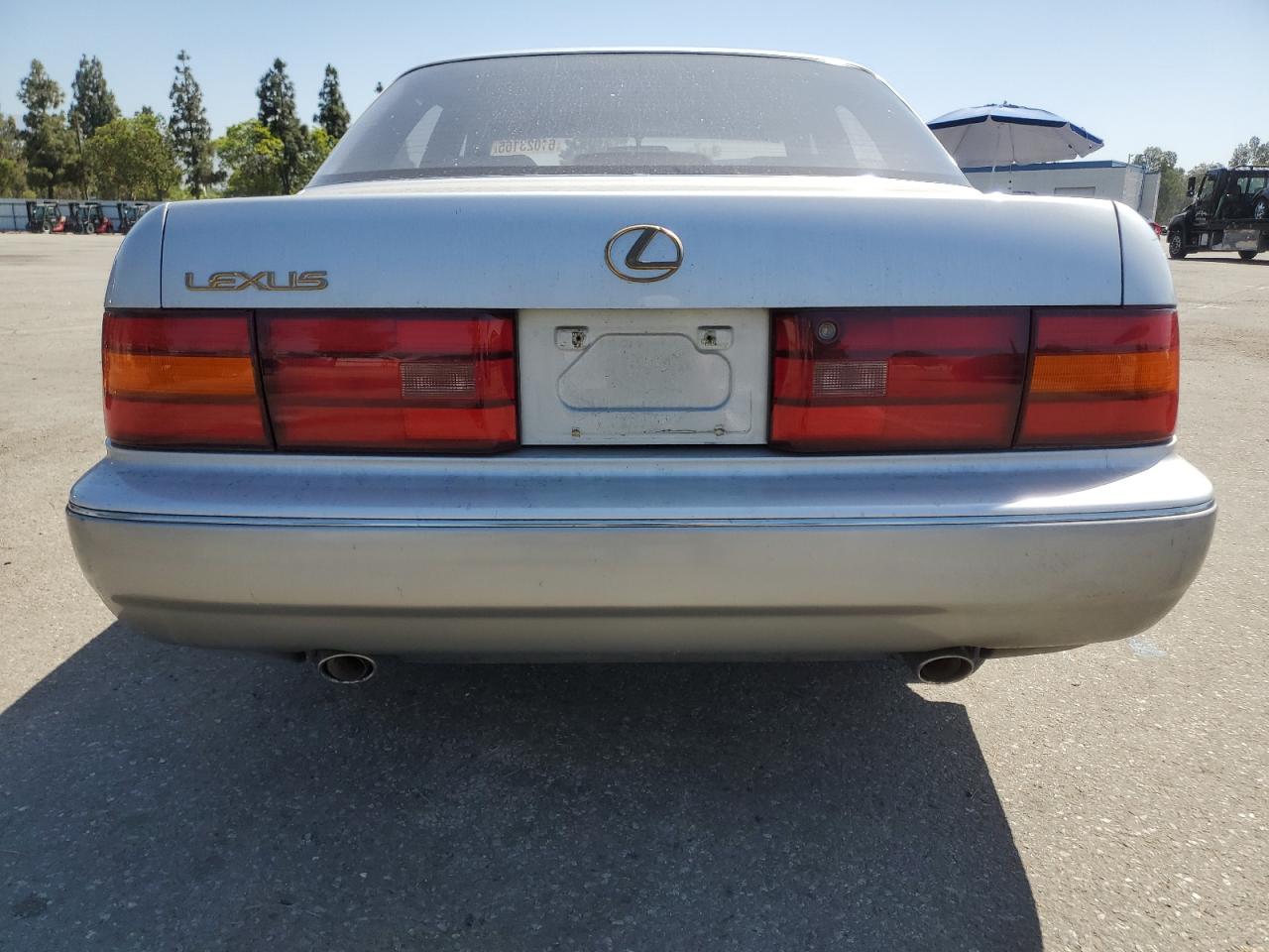 1991 Lexus Ls 400 VIN: JT8UF11E4M0055233 Lot: 61023165