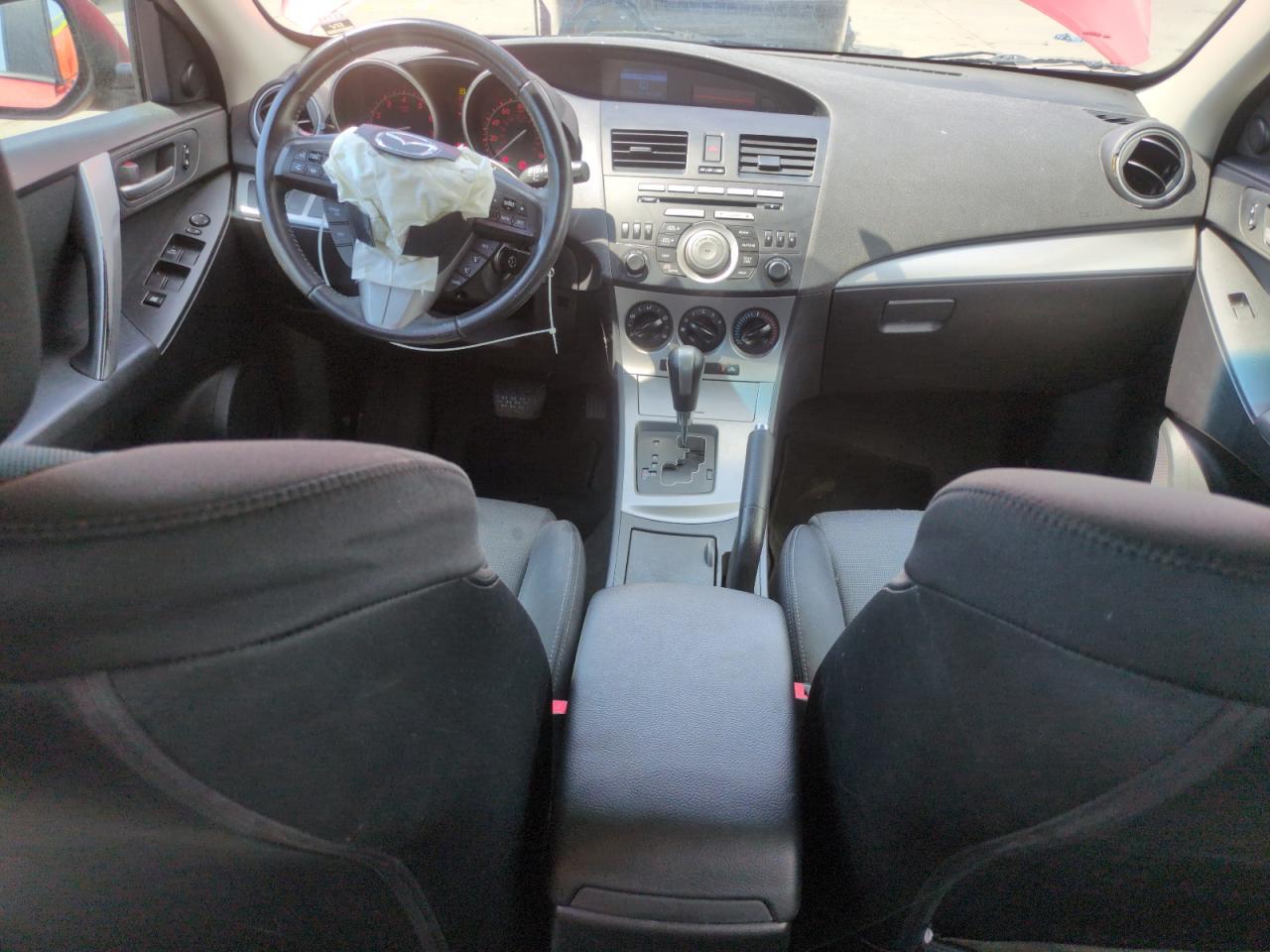 2010 Mazda 3 S VIN: JM1BL1H60A1259811 Lot: 62899705