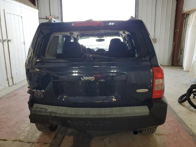  JEEP PATRIOT 2016 Granatowy