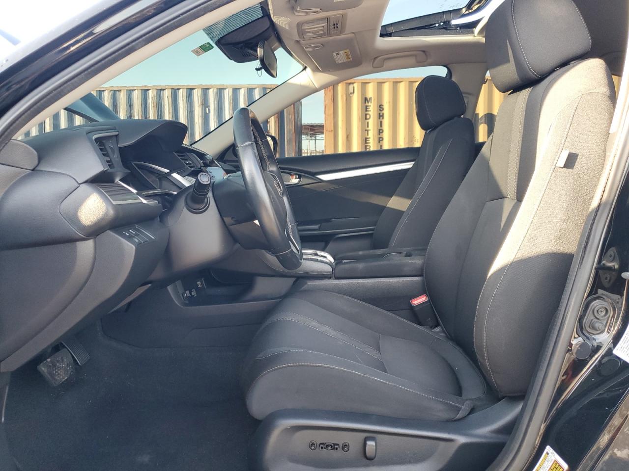 HONDA CIVIC 2019 VIN 19XFC1F34KE014826 фото 7