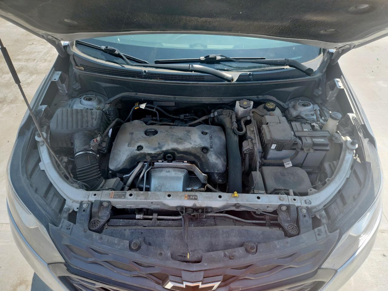2GNAXLEX8K6104096 CHEVROLET EQUINOX 2019